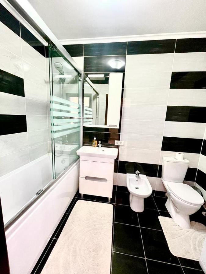 Large Apartment !!!Ciuflea Str. Kişinev Dış mekan fotoğraf